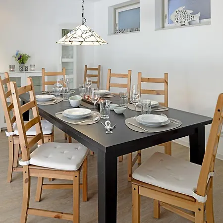 Apartment Cap Blanco List
