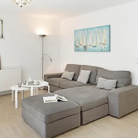 Apartment Cap Blanco