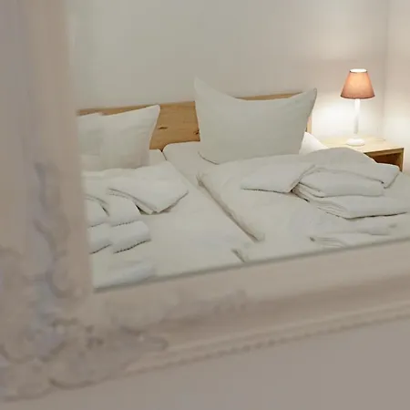 Apartment Cap Blanco